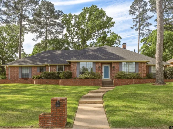 1261 Luann Ln, Tyler, TX 75703