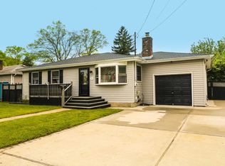 309 Grand Ave, Lindenhurst, NY 11757