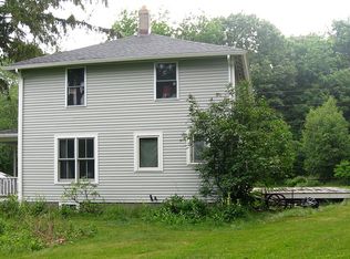 804 Pumpkin Hill Rd, Hillsdale, NY 12529