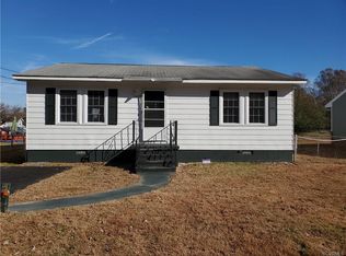 1309 Dinwiddie Ave, Hopewell, VA 23860