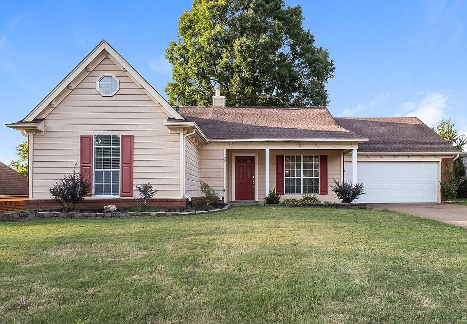 1st image of 25 Oakridge Cv