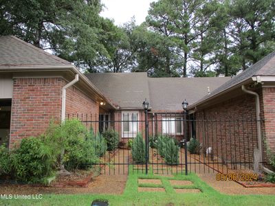 212 Autumn Ridge Dr, Jackson, MS, 39211