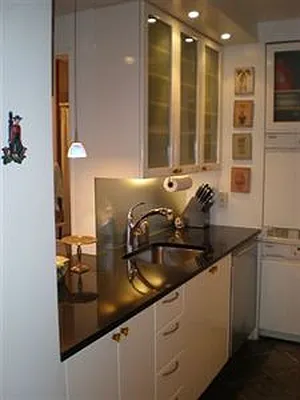 Sold by Douglas Elliman | media 29