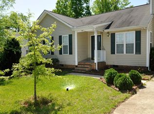 700 Stinson Ave, Holly Springs, NC 27540