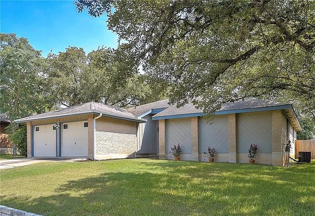 1st image of 3303 Western Dr