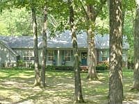 1st image of 2401 Parkway Dr