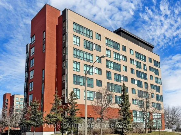 90 Scottfield Dr #219, Toronto, ON M1S 5W4