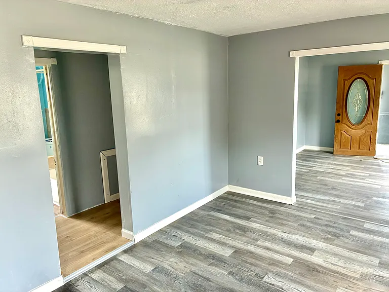 420 N Massachusetts Ave — Photo 11