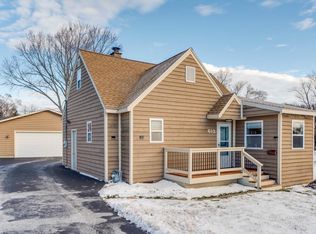 612 Warrior Dr, Round Lake Heights, IL 60073