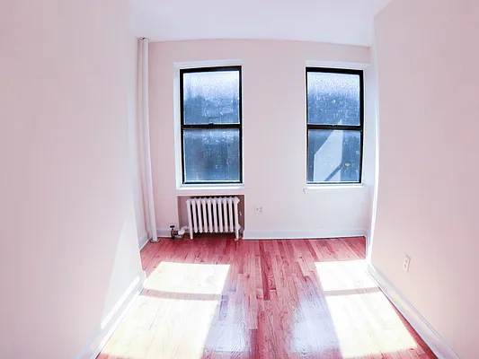 Rented by Urban Real Estate Inc | media 1