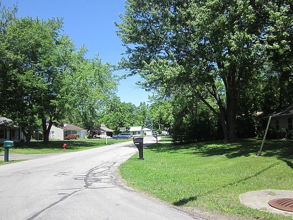 5th image of 2896 Edna Jane Dr