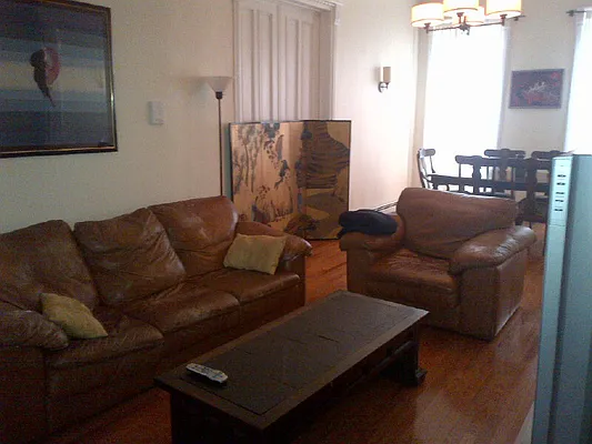 Rented by Flateau Realty | media 31