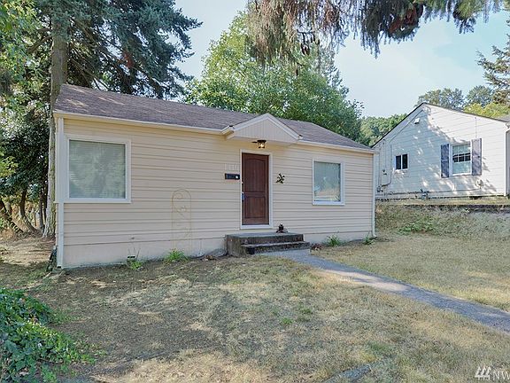 3rd image of 1416 E 30th St
