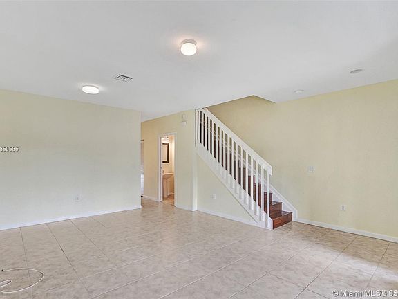 4th image of 8276 SW 29th St #106