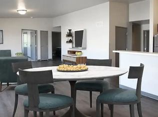 Oshkosh College Housing, Oshkosh, WI 54901