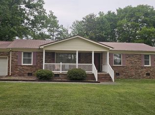3541 Woods Cove Rd, Scottsboro, AL 35768