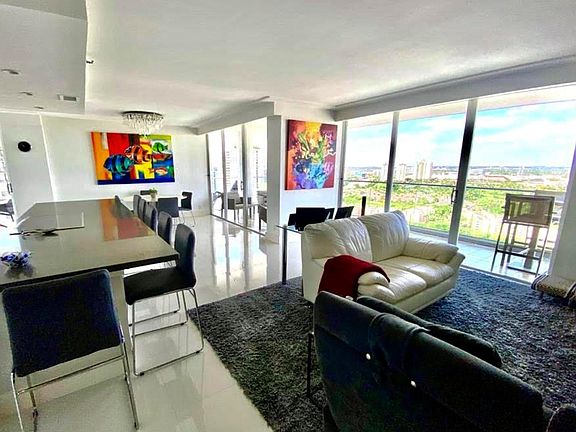 4th image of 19707 Turnberry Way APT 27D