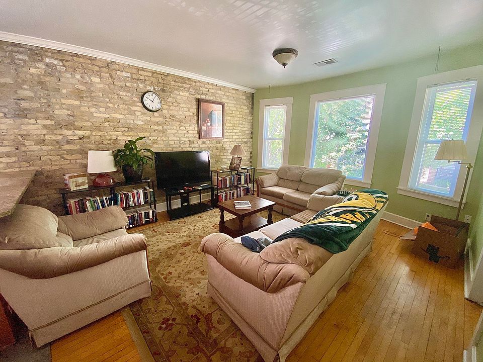 1st image of 2772 N Bremen St #2774
