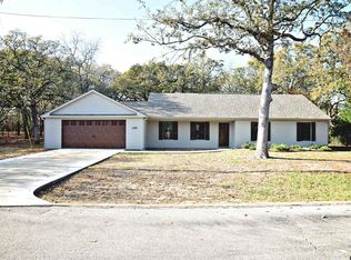 3388 Bandera St, Athens, TX 75752