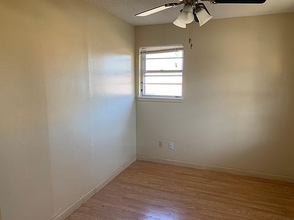 4th image of 5266 Alamo Dr
