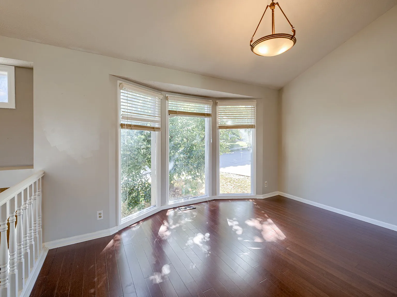3 bed, 1800 sqft, $2,000 — Photo 4