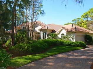300 Edgemere Way E, Naples, FL 34105