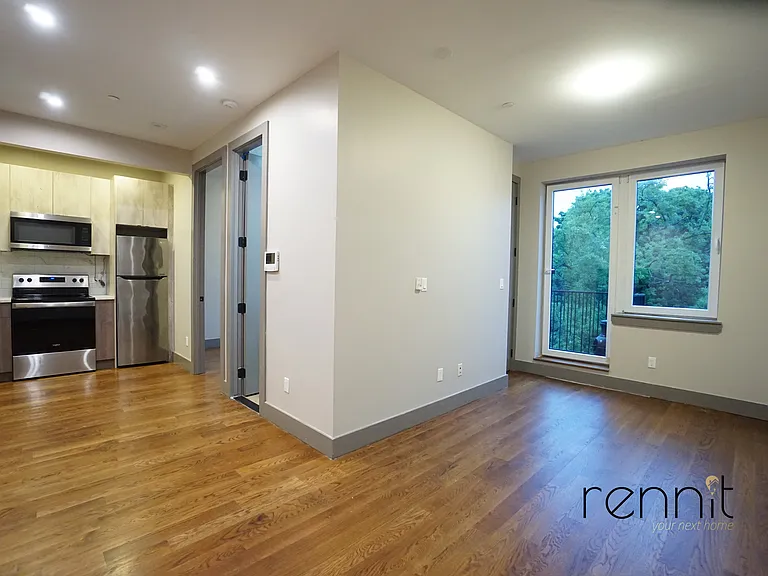 213 Troy Ave #4B — Photo 7