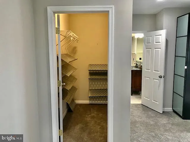 853 W Lombard St — Photo 21
