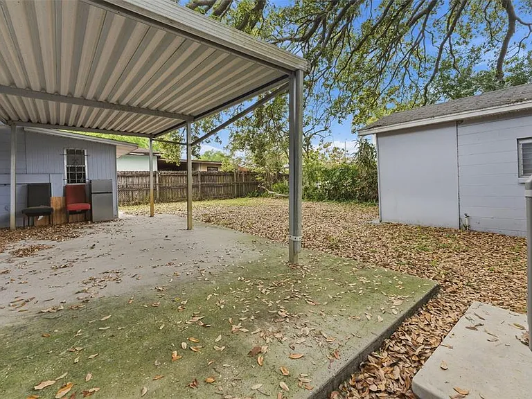 2711 W Heiter St — Photo 30