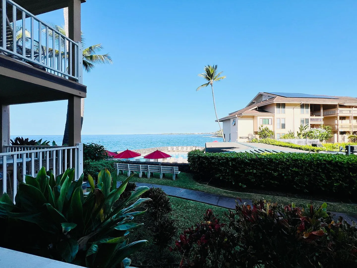 Oceanfront 2BR / 2BA Condo at The Sea Village on Ali'i Drive — Photo 2