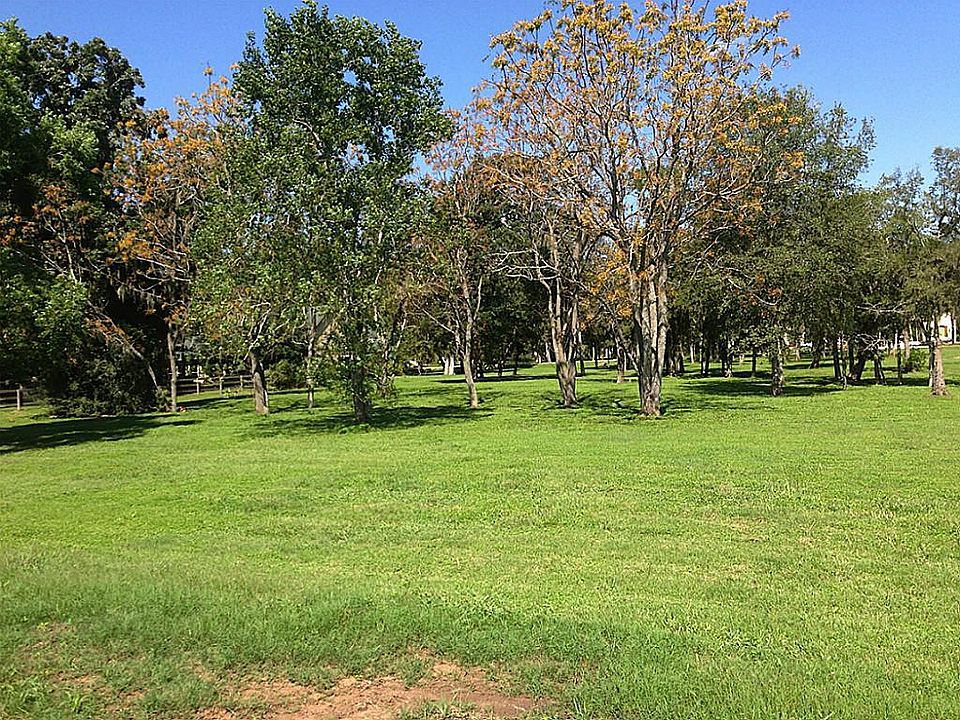 1st image of 3103 River Forest Dr