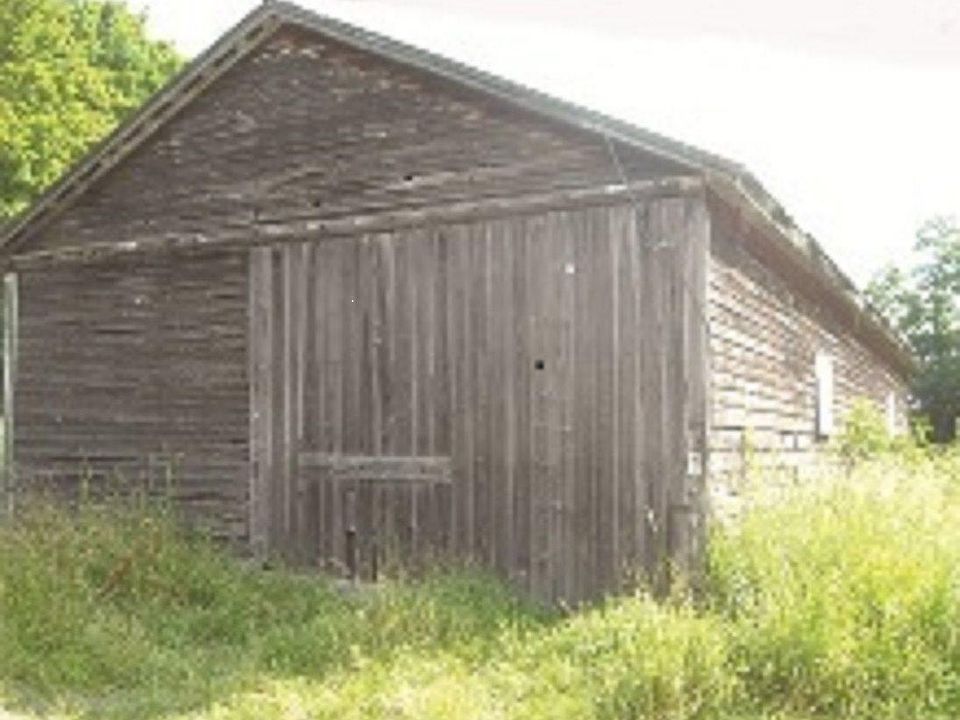 2nd image of Nortonville Rd
