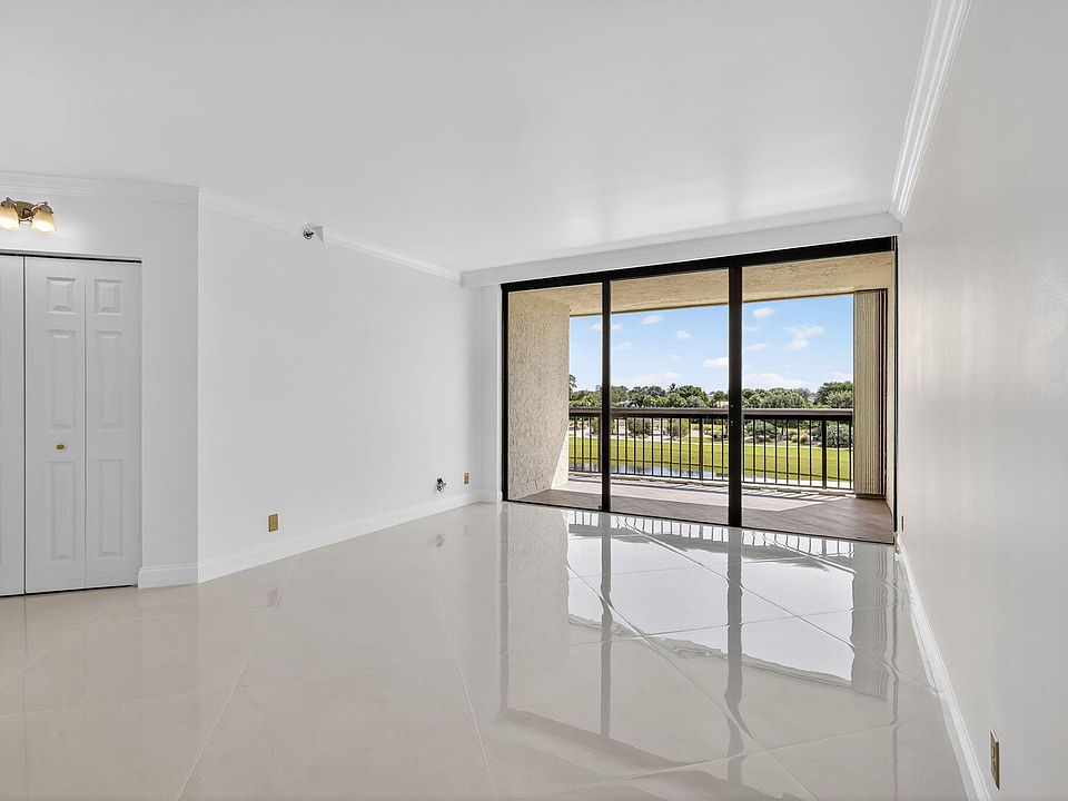 1st image of 1900 Consulate Place #201