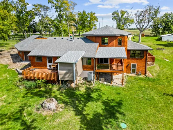 2764 D Ave, Garwin, IA 50632