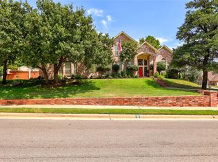 1700 Mission Rd, Edmond, OK 73034