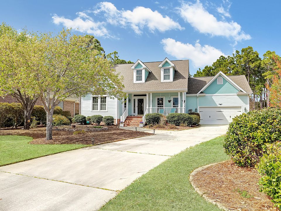 1st image of 3226 E Lagoon Court SE