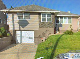 104 Coolidge Ave, Carteret, NJ 07008