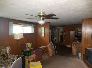 1106 W Hart Ave, Pasadena, TX 77506