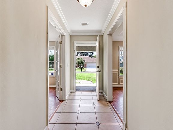 3rd image of 1057 N Whirlaway Cir