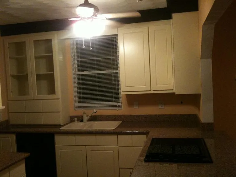 6921 Warwick Blvd — Photo 7