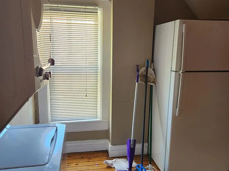 1720 N Pearl St — Photo 15