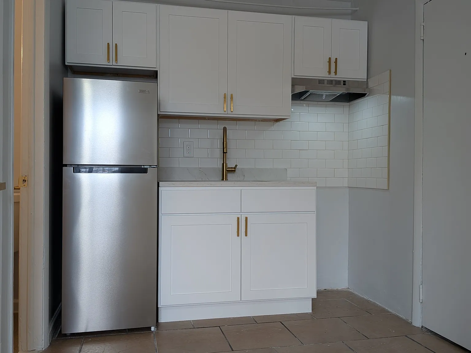 316 Eastern ParkWay — Photo 3