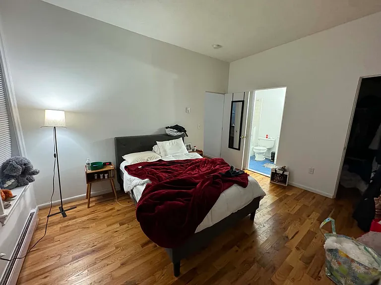 23 Cortes St #4 — Photo 5