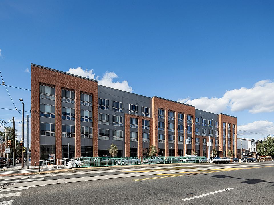 Experience urban living at its finest in this contemporary apartment complex.