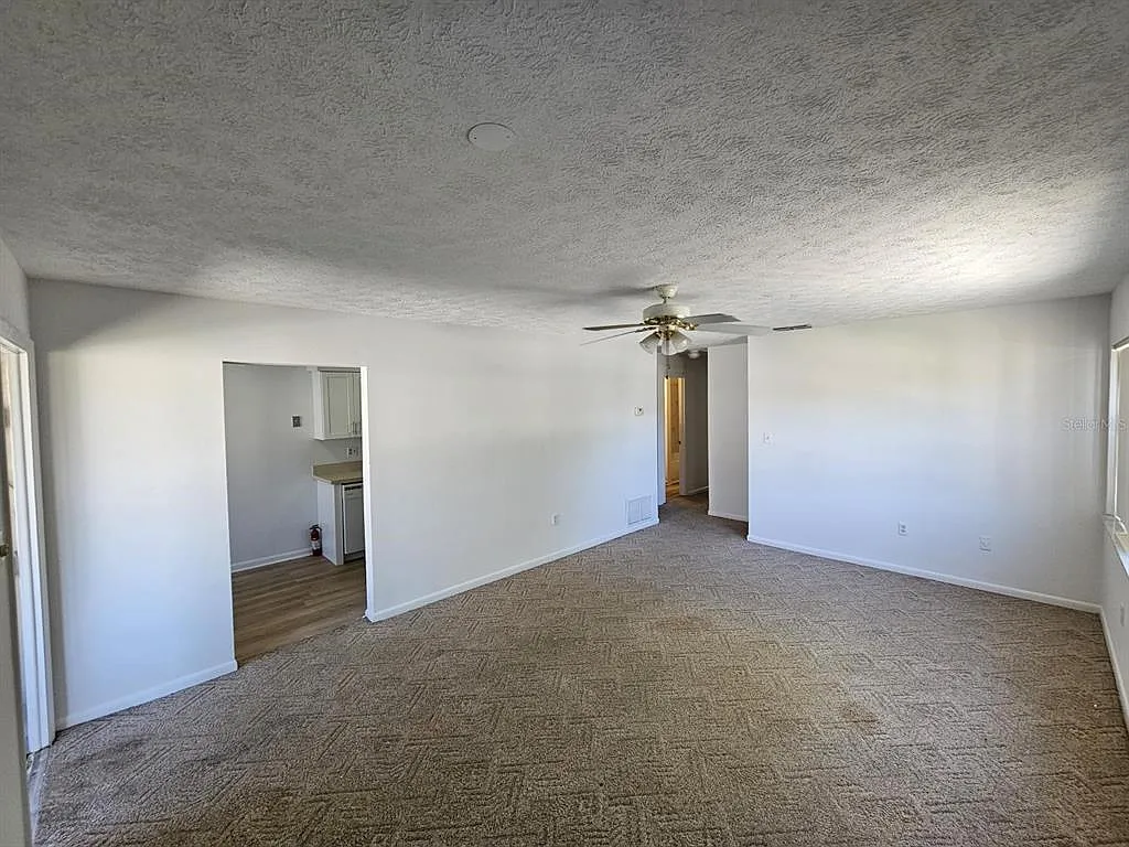 Building Photo - 2796 Curry Ford Rd #B