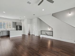 1606 N Hackberry St #102, San Antonio, TX 78208