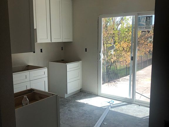 2nd image of 3707 W Windrose Dr