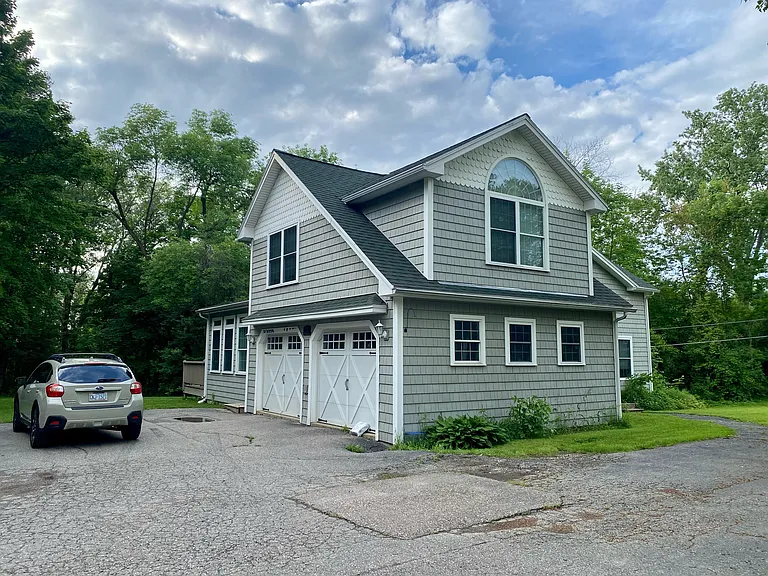 25 Brigham Rd — Photo 1
