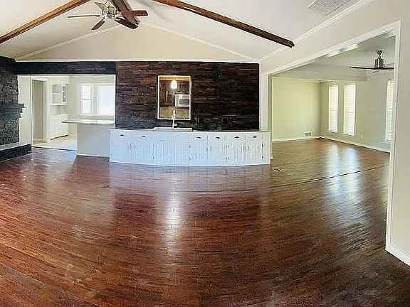 2nd image of 9406 Hunters Creek Dr