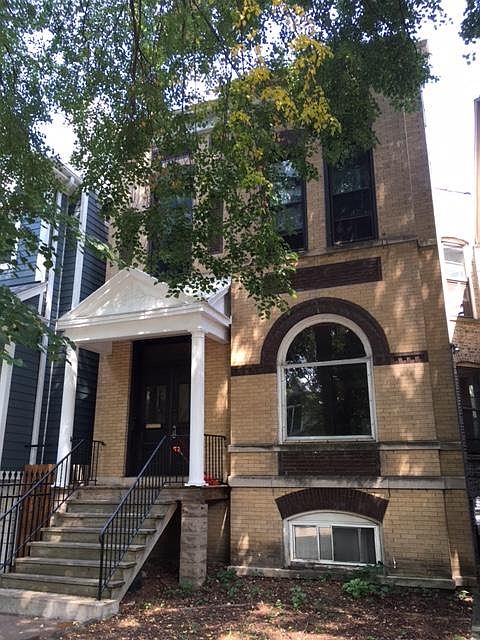 1st image of 3849 N Hermitage Ave #1